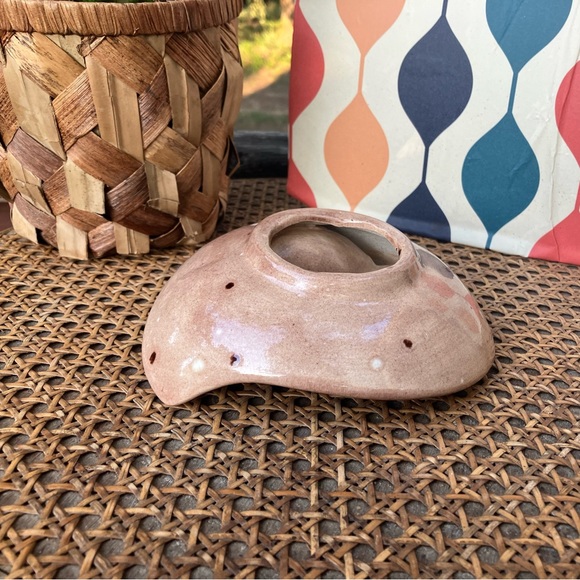 Brown Glazed Polka-Dot Mid Century Modern Ceramic Boomerang/Paisley Ashtray - Picture 6 of 11